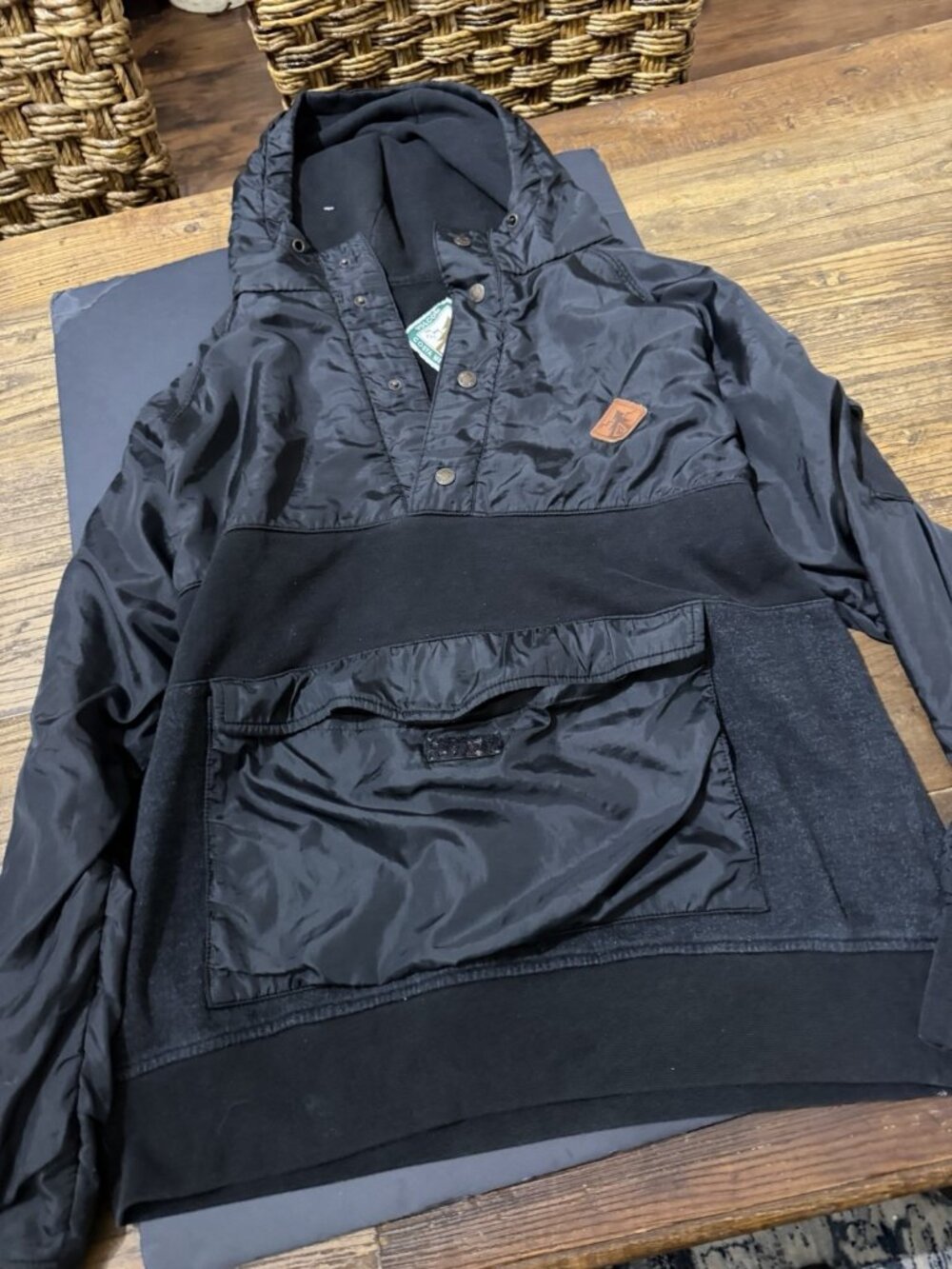 Volcom Men's Black Jacket Size Large